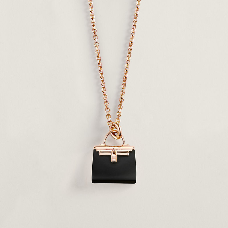 ギフト★HERMES★Amulettes Kelly★ケリー ネックレス ケリーモチーフ 【HERMES】 Amulettes Kelly ケリーネックレス